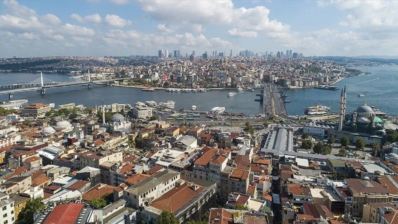 Eski ev fiyatlarının 'dip yaptığı' ilçe! İstanbul'da 'yeniler' farkı açıyor