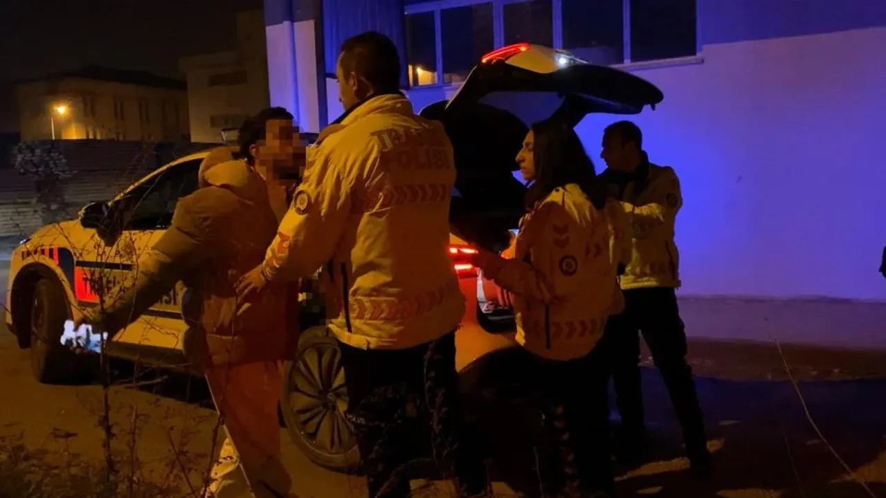 Motosiklet sürücüsü hem ehliyetsiz hem alkollü çıktı