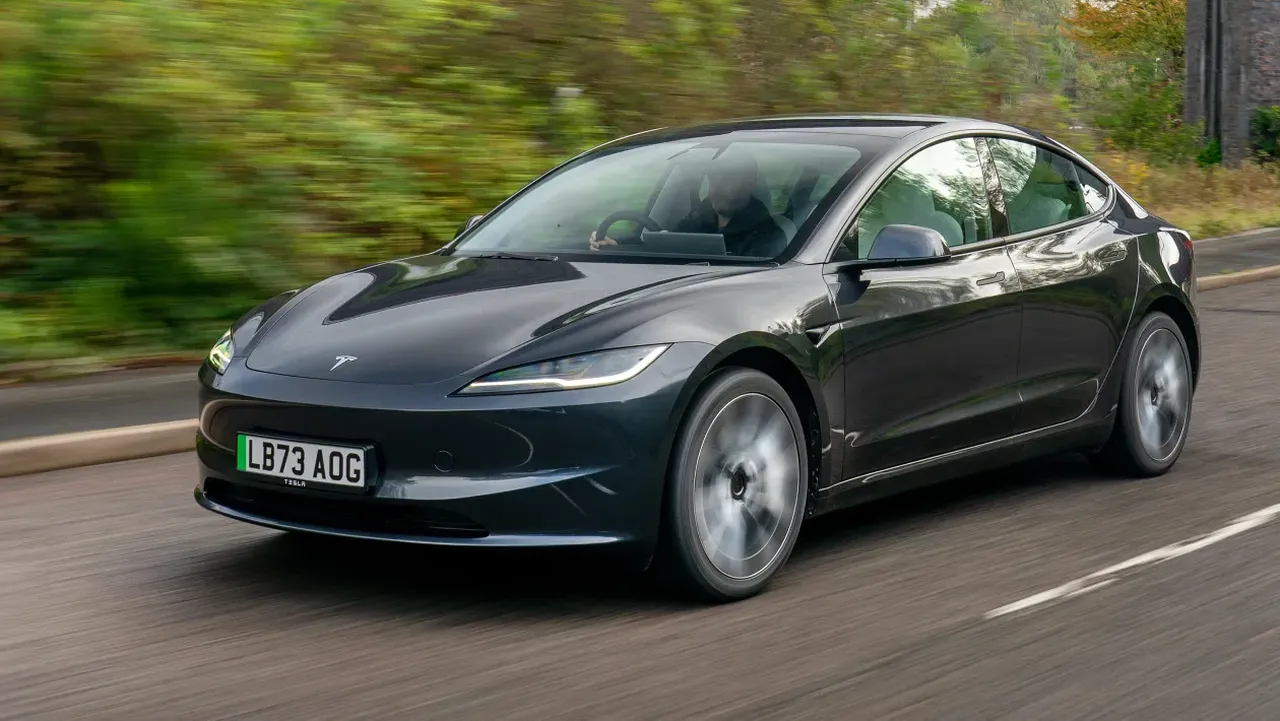 179 bin Tesla Model 3 için güvenlik incelemesi
