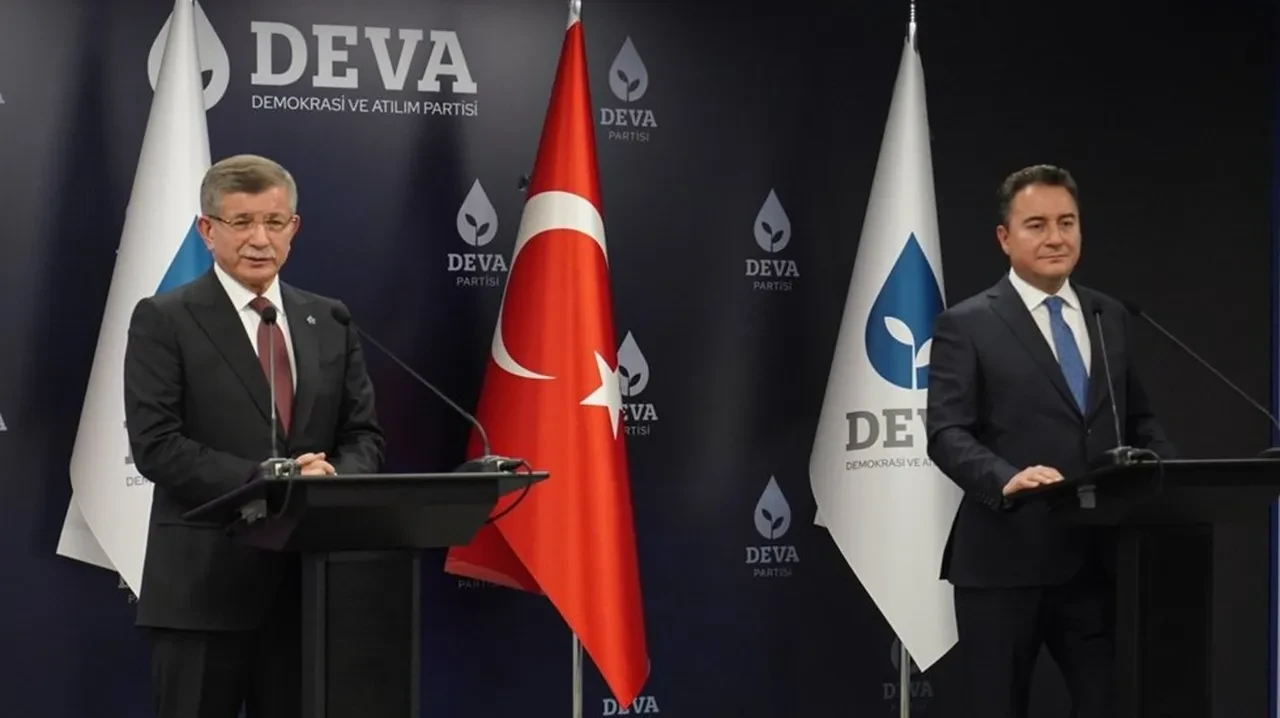 Asgari ücret zammına siyasi partilerden tepki: Alın terinin karşılığı değil