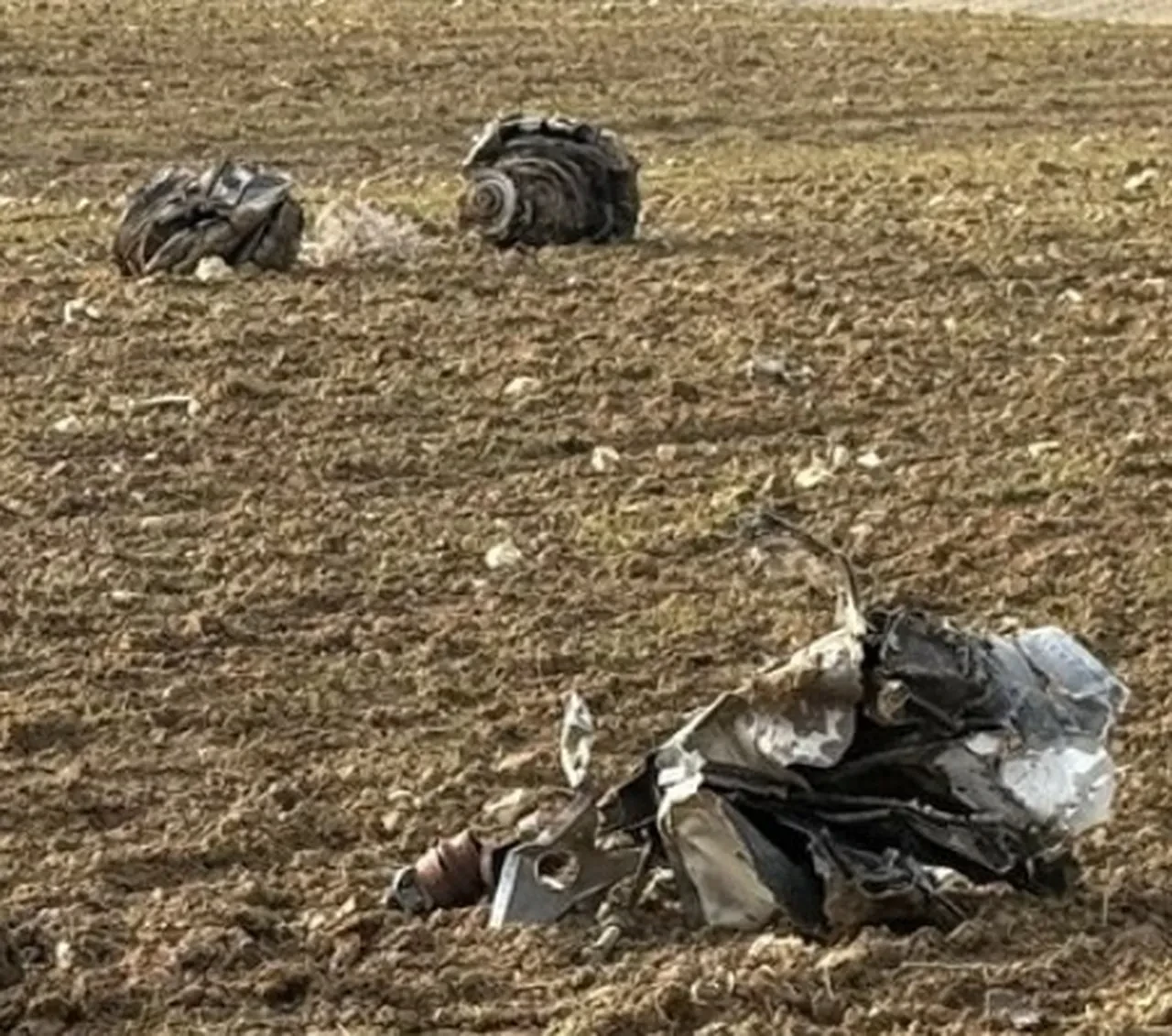 Havada dakika dakika neler yaşandı? Bakan Uraloğlu'ndan Ankara'daki uçak kazayla ilgili yeni açıklama
