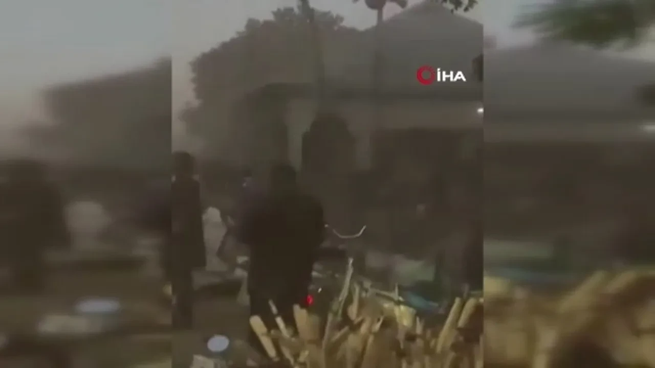 Nijerya'da camiye hain saldırı! Bombalı saldırıda 7 kişi hayatını kaybetti