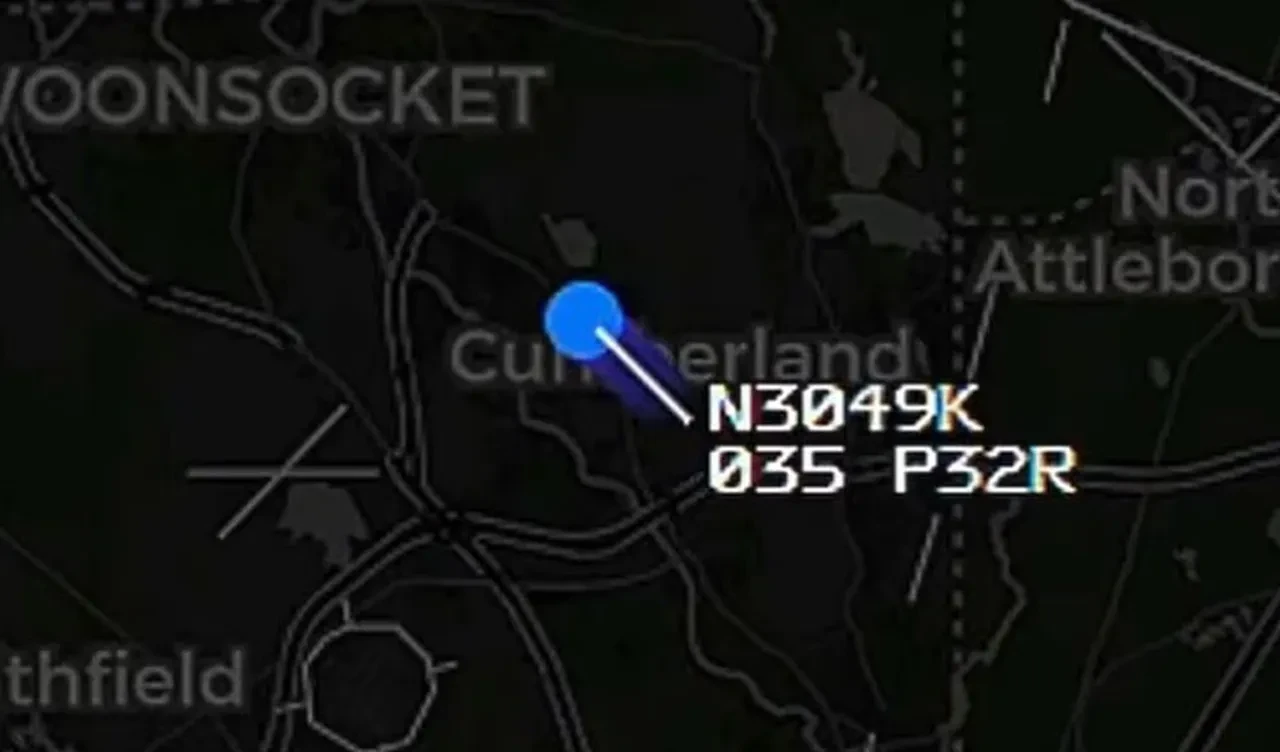 Pilot UFO'yu tanımlamaya çalıştı, hava trafikten gelen cevap şaşkına çevirdi