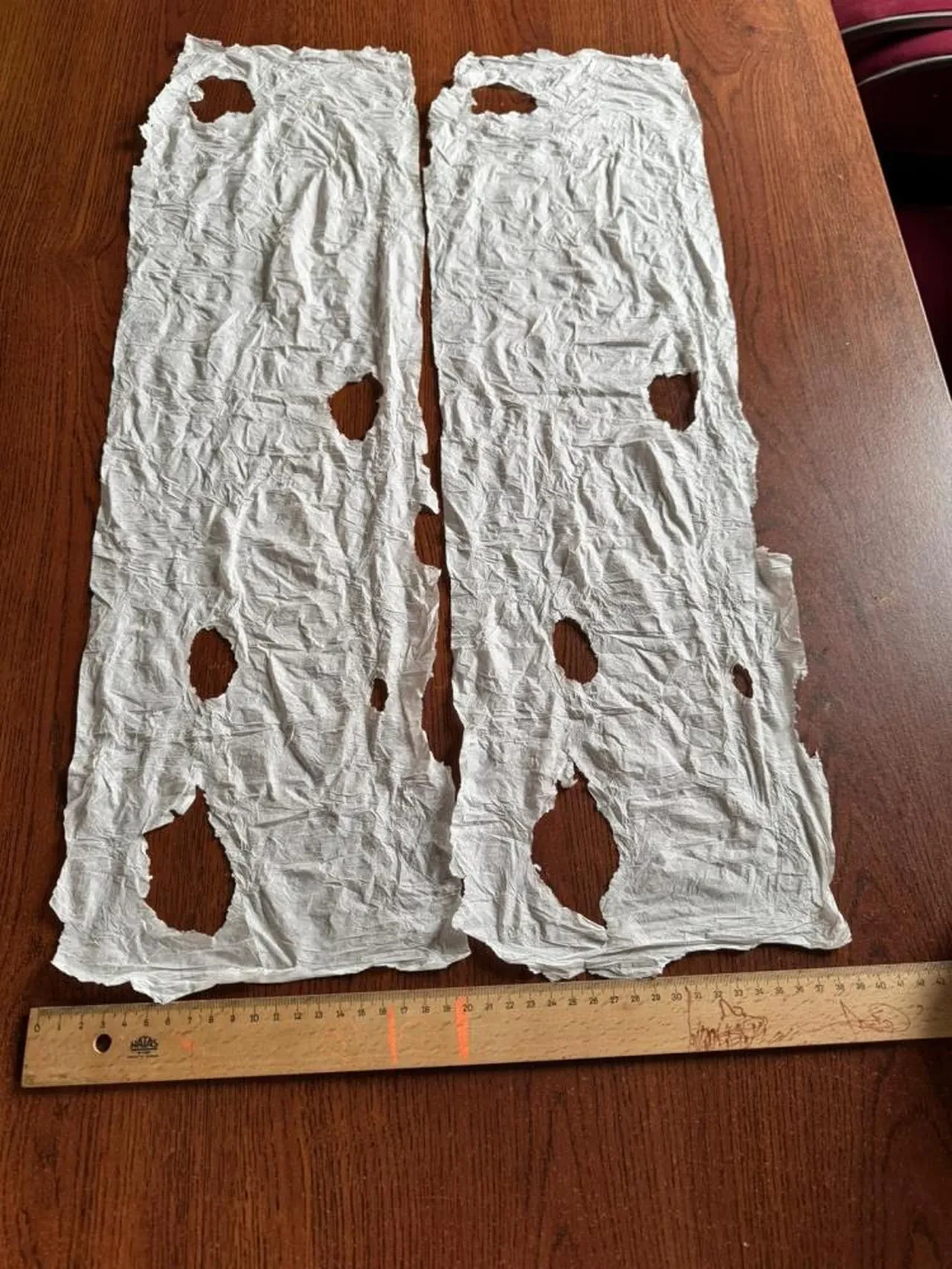 Şeytanın aklına gelmez! Uyuşturucuyu peçeteye emdirmiş