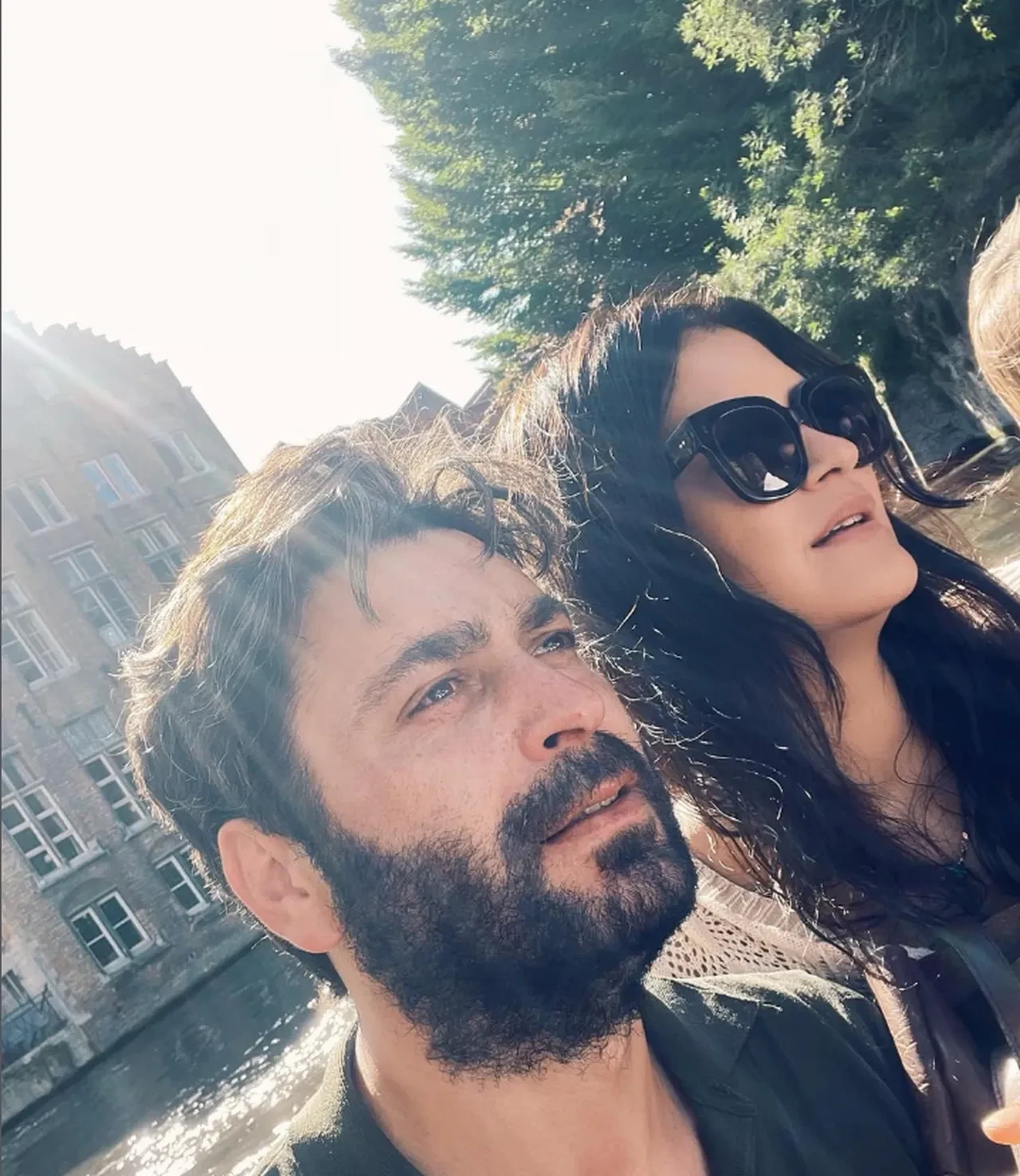 Uzak Şehir'in başrol oyuncusu kötü günler geçiriyor! Set durdu, yeni bölüm yayını net değil 