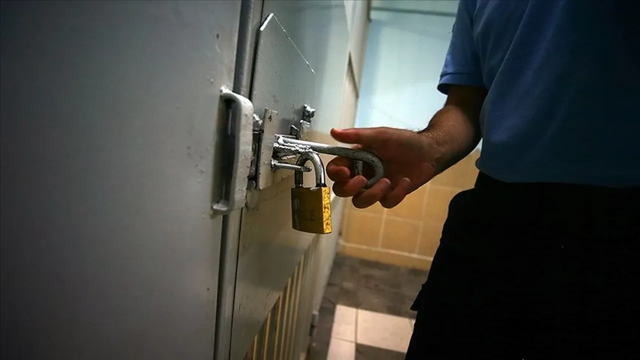 3 yıllık denetimli serbestlik kimleri kapsıyor, kimler tahliye olacak? 11. Yargı Paketi yasalaştı