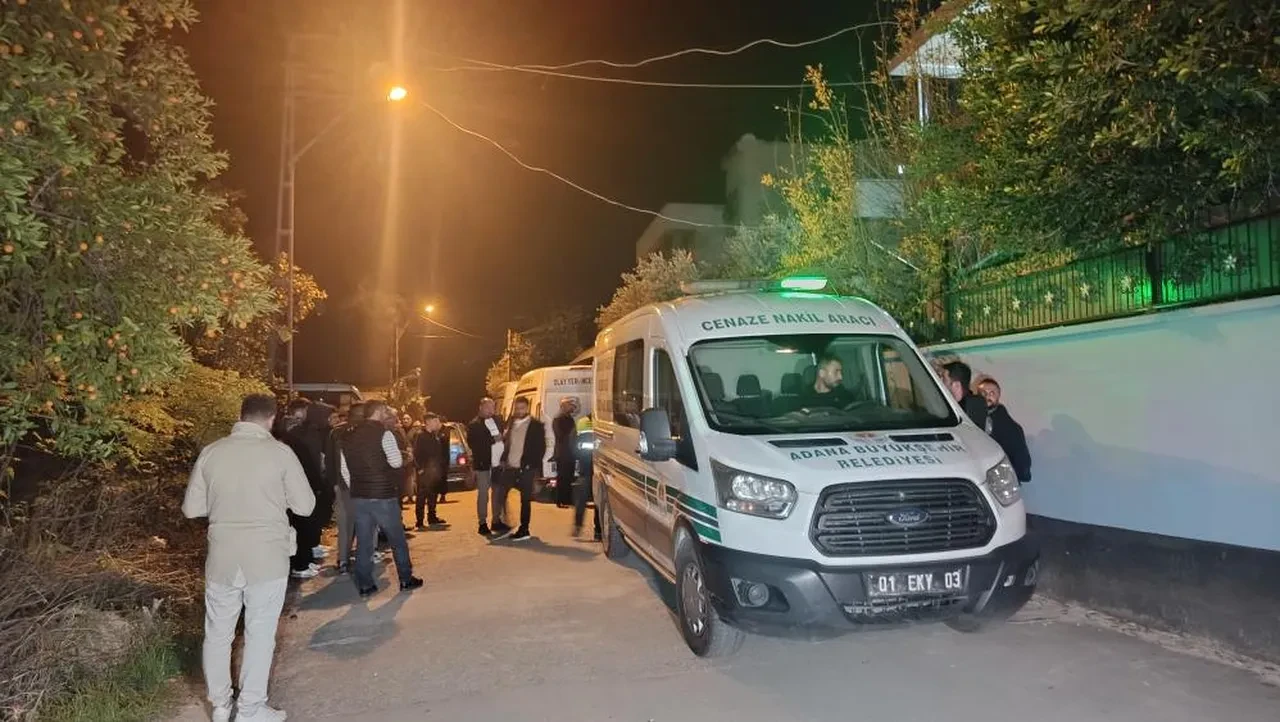 Adana'da tüyler ürperten olay! Çocuklarını katledip polis çağırdı, beklerken canına kıydı