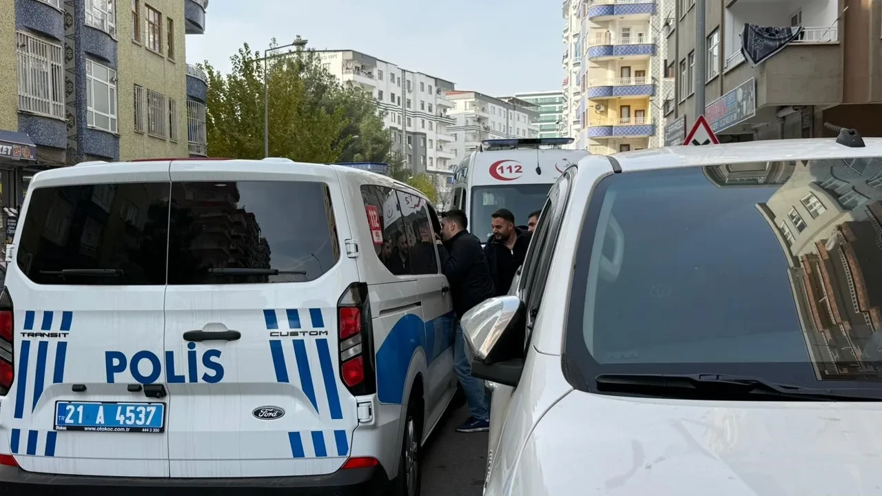 Diyarbakır’da akılalmaz olay: Cinnet geçiren anne bebeğini pencereden attı!
