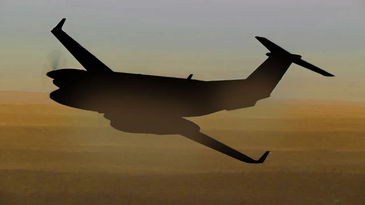 Havacılık tarihinde bir ilk! İki pilot da bayılınca uçak kendi kendine indi