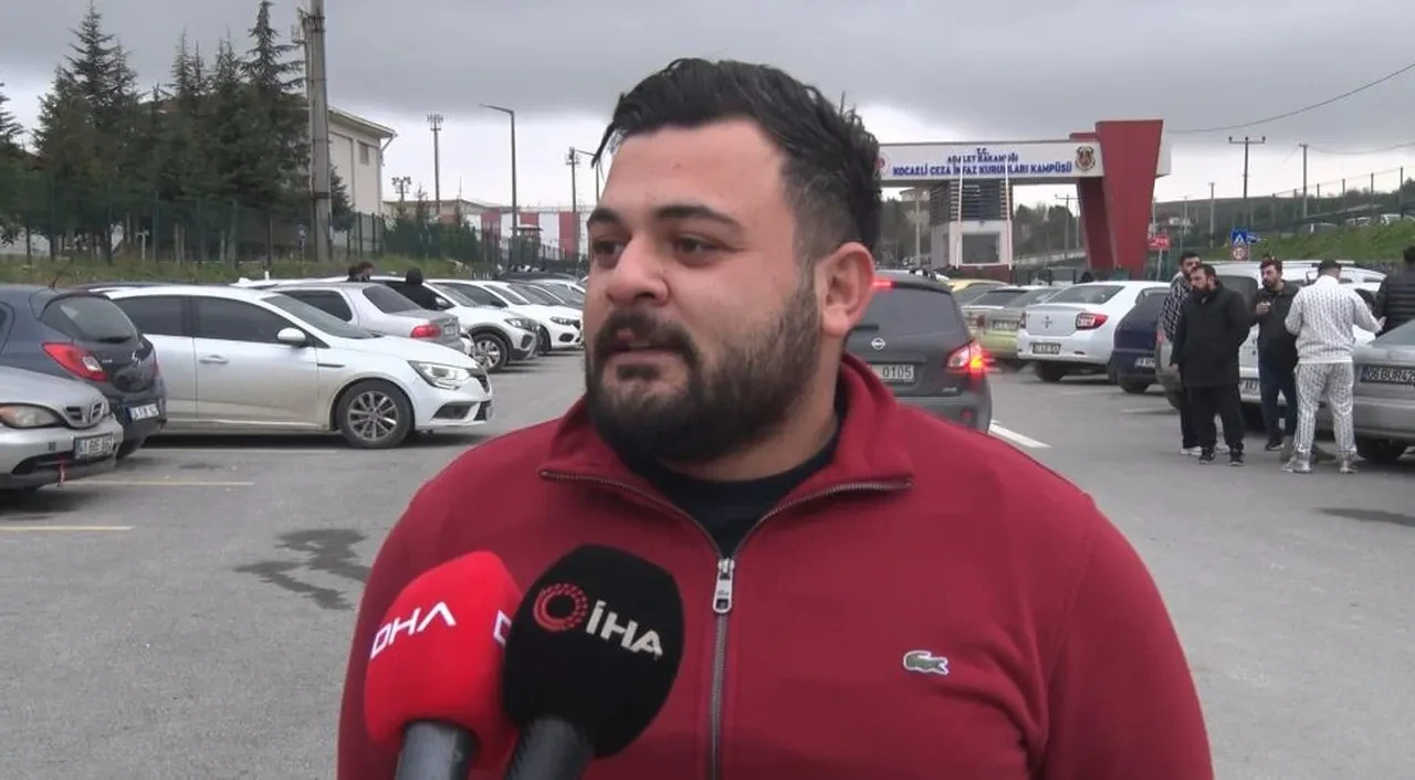 Mahkumların tahliyesi başladı! Cezaevi önünde bekleyen vatandaşın uyarısı olayı özetledi