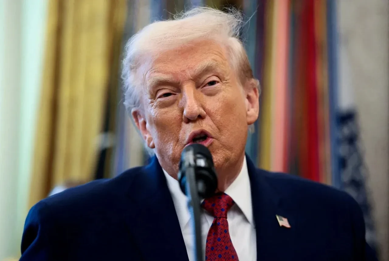 Trump yönetiminden Çin'e "mantıksız" suçlaması: Vergi kararı ertelendi