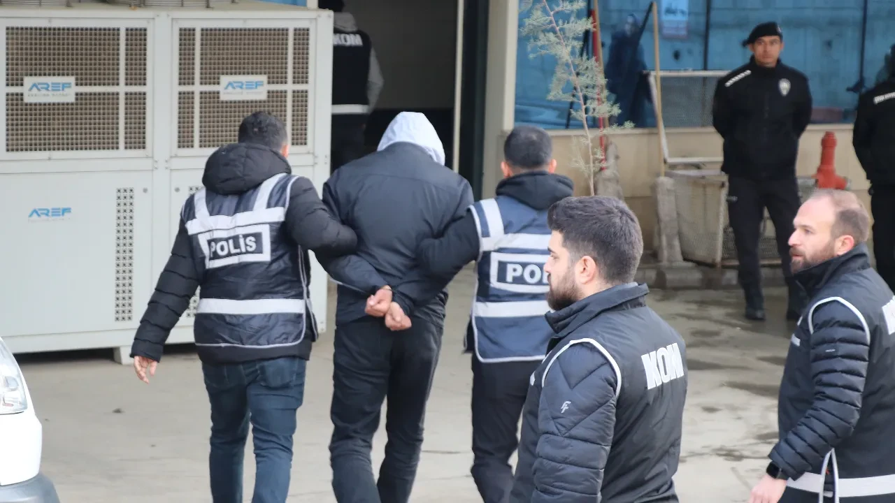 Uyuşturucu test sonucunu değiştiren 19 şüpheli tutuklandı