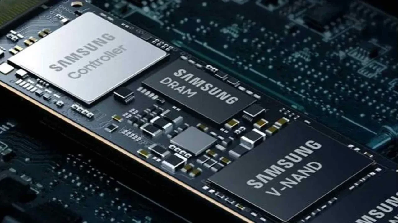 Çinliler Samsung'dan teknoloji çalarken yakalandı! Sorumlulara ağır ceza