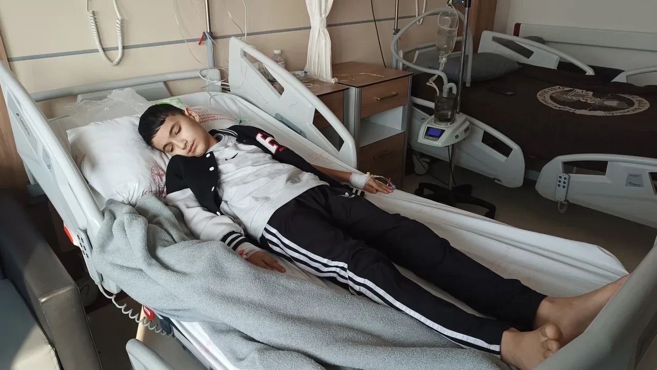 Hayatı zehir oldu! 52 gündür hiç durmadan öksürüyor: Ne yemek yiyebiliyor ne de uyuyabiliyor 