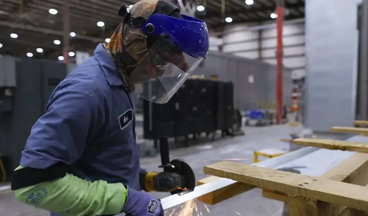 Şirketi sattı, çalışanların cebi parayla doldu! Patronun sözleşme maddesi hayatlarını değiştirdi