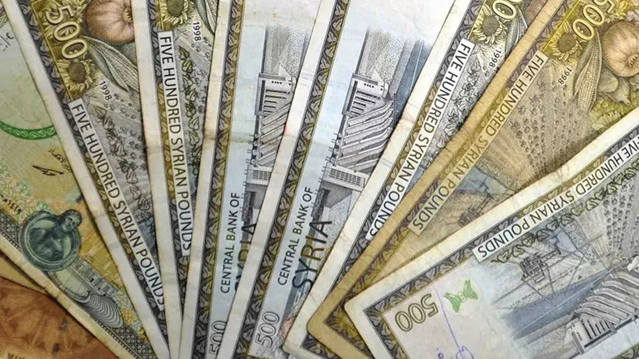 Suriye yeni para birimini piyasaya sürüyor
