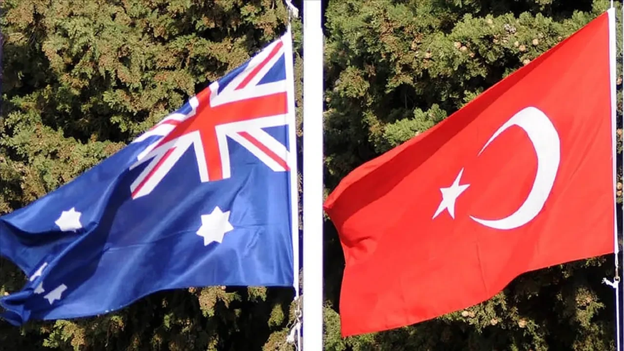 Türkiye-Avustralya bayrakları
