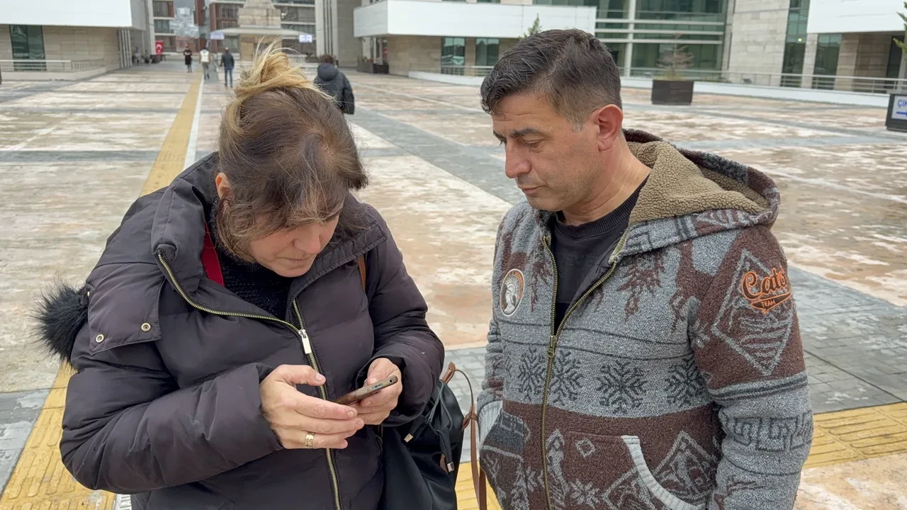 Yapay zeka ile bir ailenin ocağını söndürdüler! Facebook'ta karşılarına çıkan ilana kandılar, 1.5 milyon liraları gitti