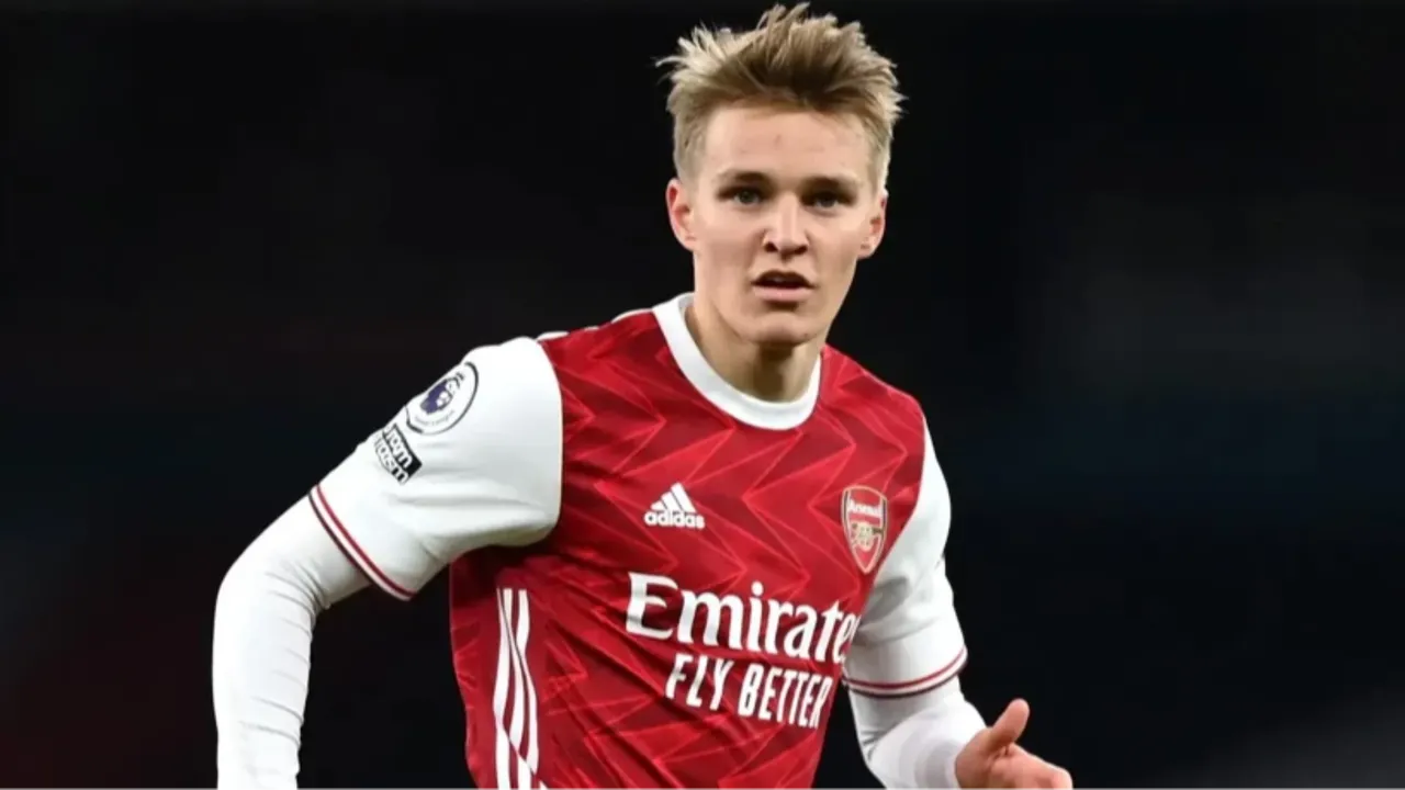 6- MARTİN ØDEGAARD (ARSENAL)