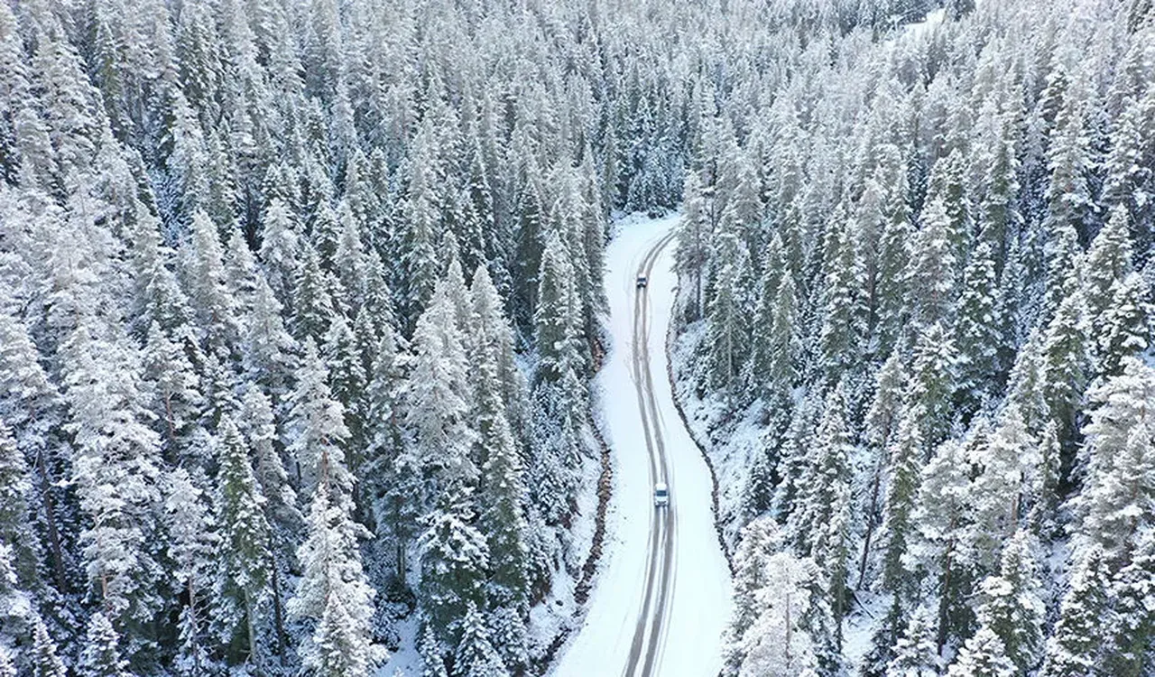AKOM İstanbul için alarm verdi! Kar yağışı bir anda bastıracak: Günlerce sürecek 