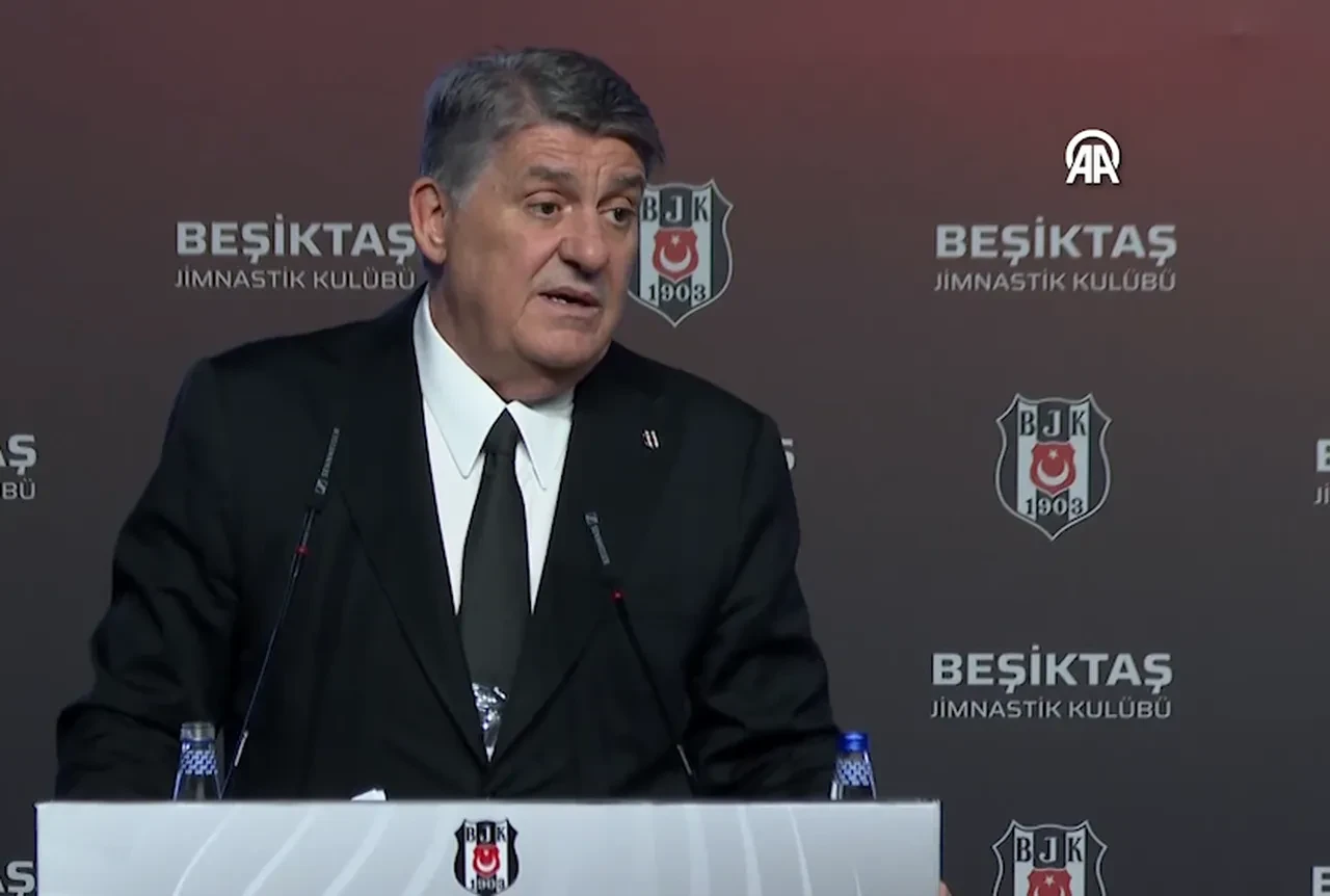 Beşiktaş Başkanı Serdal Adalı'dan Necip Uysal ve Mert Günok açıklaması