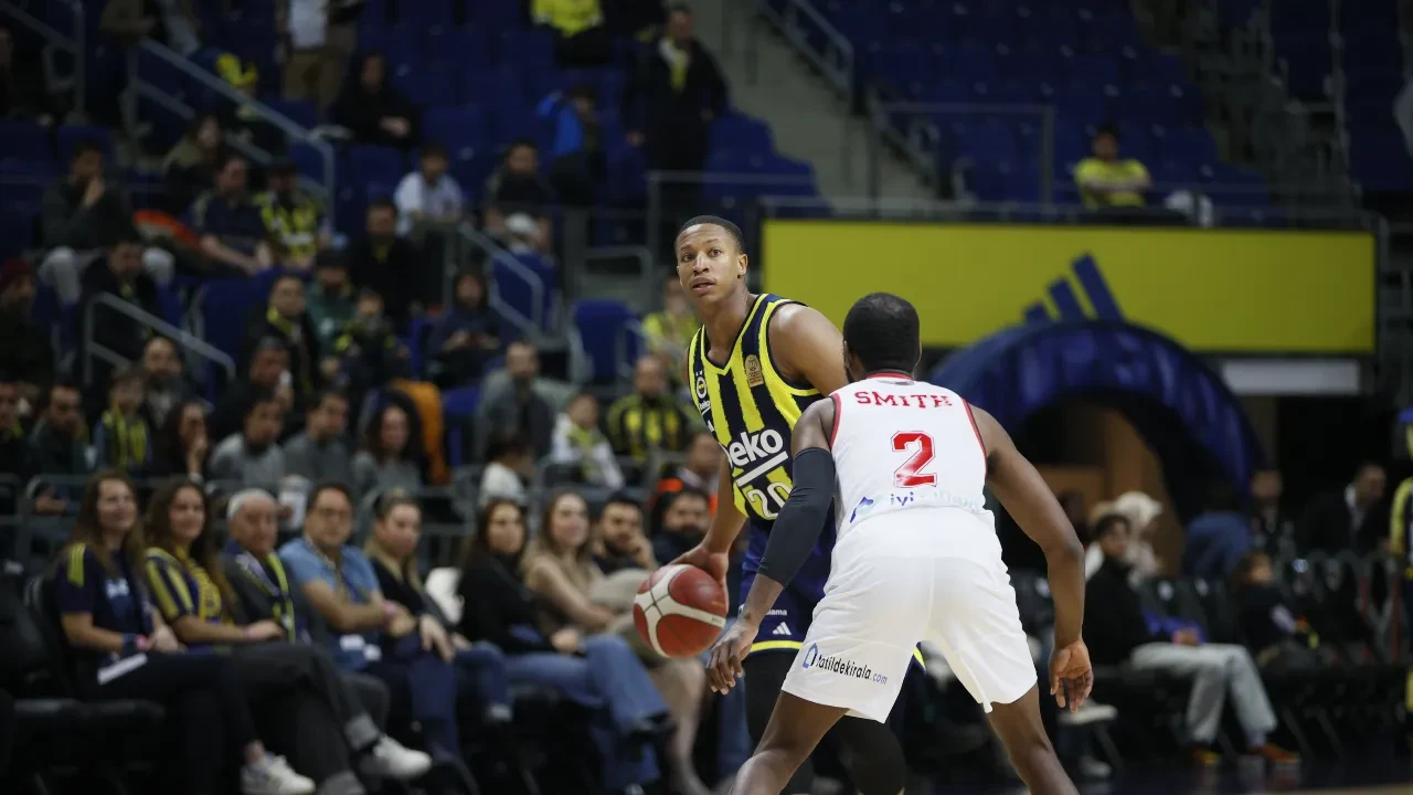 Fenerbahçe Beko sahasında kazandı ve Beşiktaş Gain'i takibini sürdürdü!
