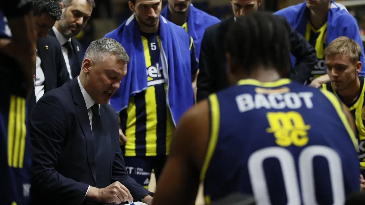 Fenerbahçe Beko sahasında kazandı ve Beşiktaş Gain'i takibini sürdürdü!