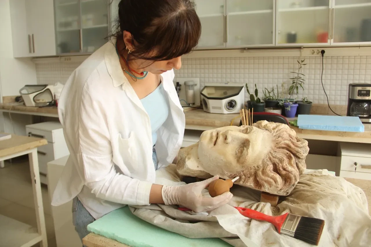 2025 KAZILARINDA ÖNE ÇIKAN EN DİKKAT ÇEKİCİ 10 BULUNTU 