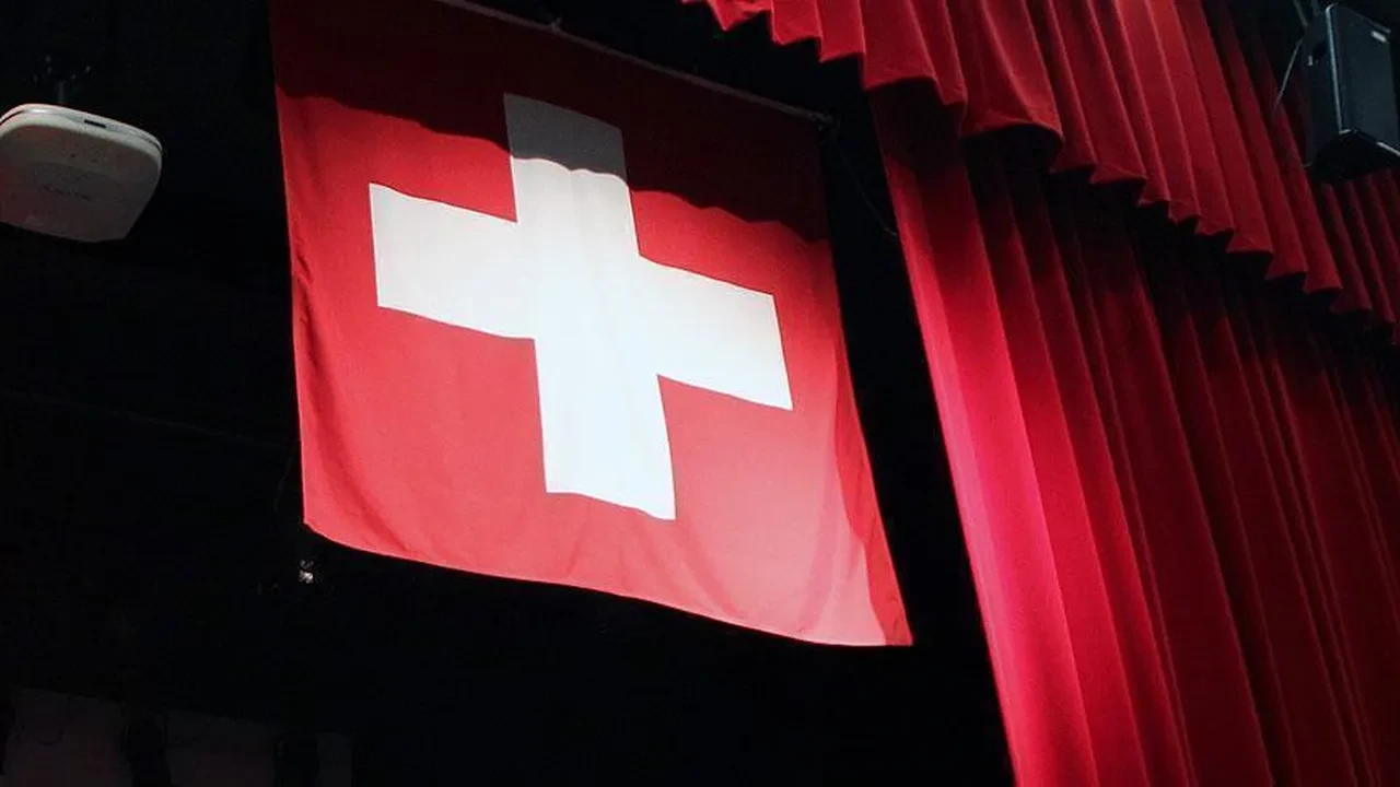 İsviçre Genelkurmay Başkanı açıkça itiraf etti: Ülkemize saldırırlarsa savunabilecek durumda değiliz