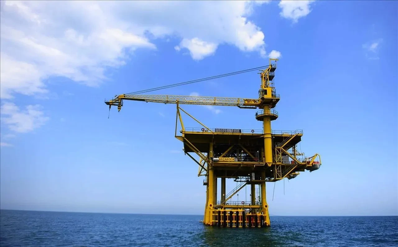 Dünyanın en çok doğalgaza sahip ülkeleri belli oldu! Türkiye rezervleri ile listeye hızlı giriş yaptı, pek çok ülkeyi geride bıraktı