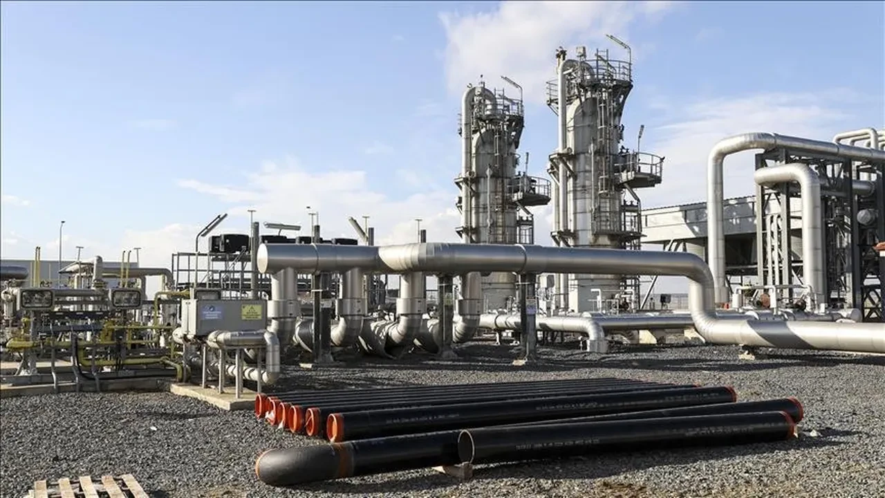 Dünyanın en çok doğalgaza sahip ülkeleri belli oldu! Türkiye rezervleri ile listeye hızlı giriş yaptı, pek çok ülkeyi geride bıraktı