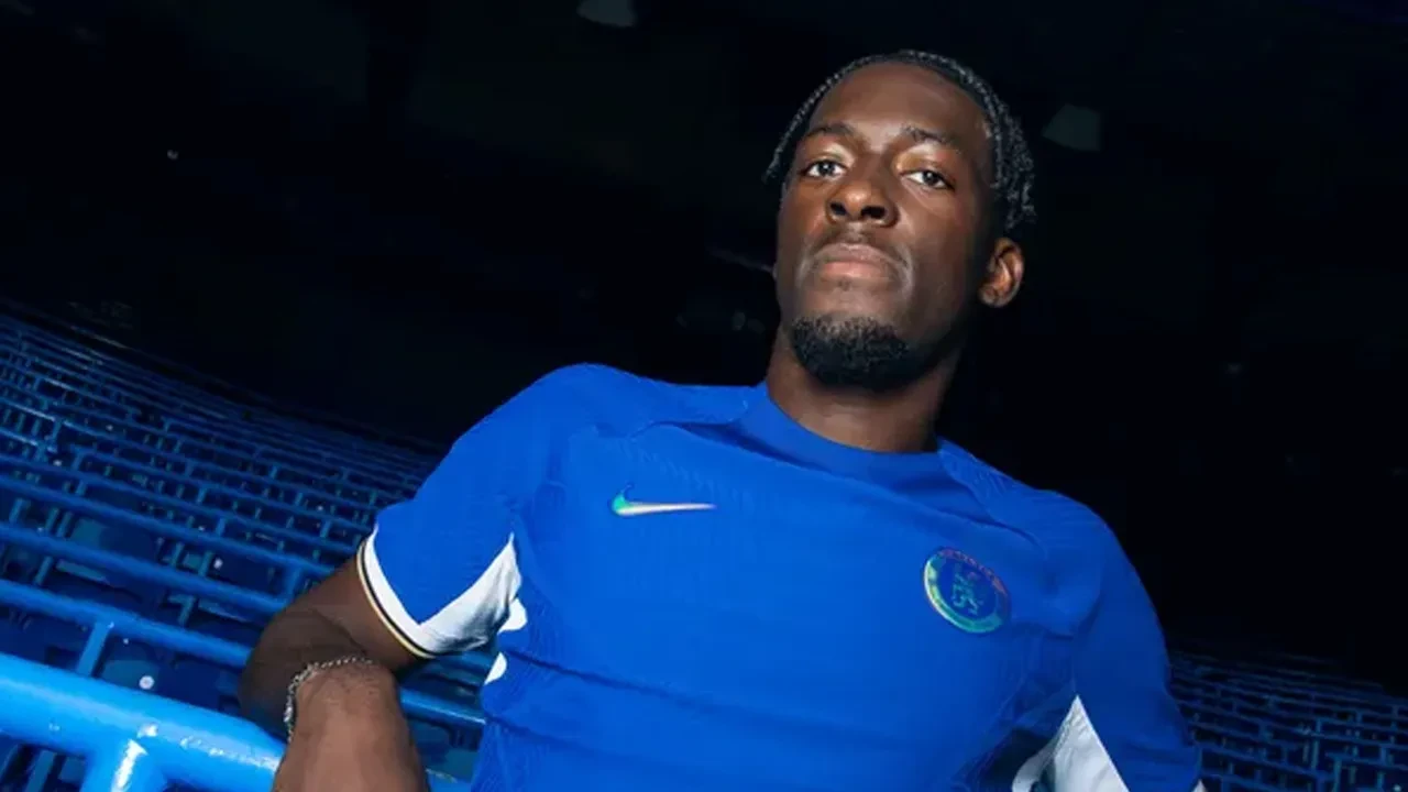 Galatasaray iki dünya yıldızının peşinde! Tüm şartlar zorlanacak