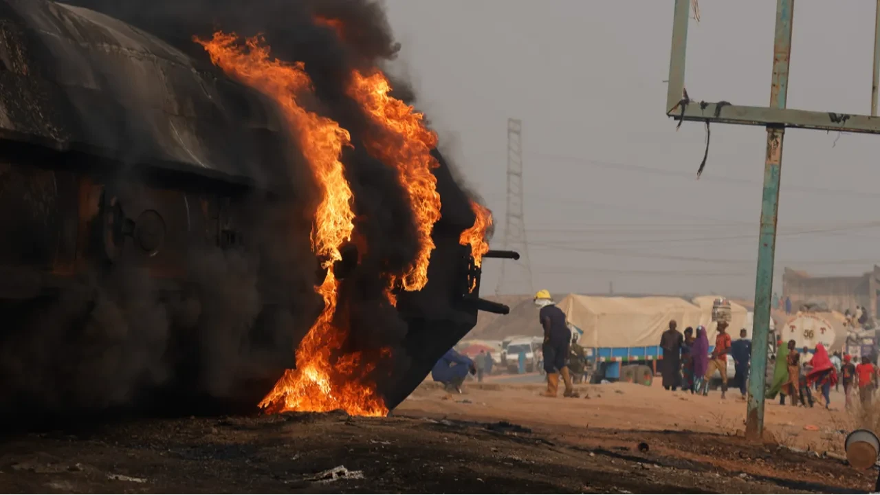 Nijerya'da şiddetli patlama! Ölü ve yaralılar var