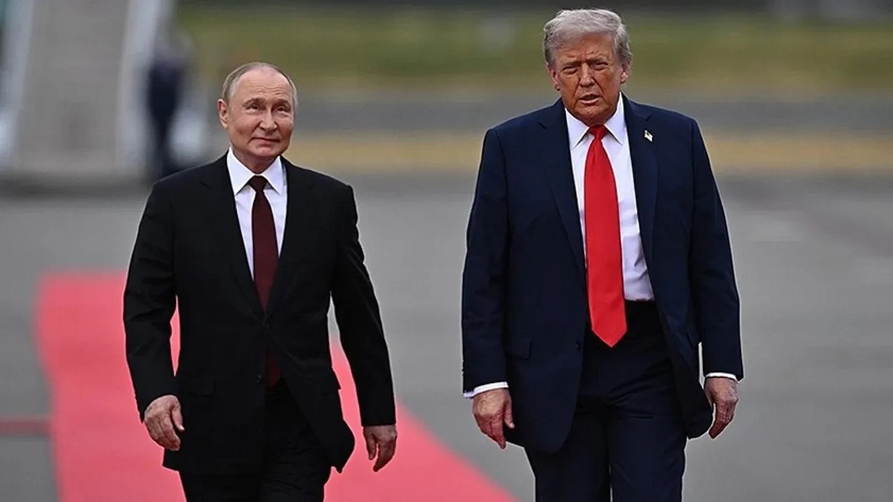 Trump ile Putin arasında telefon görüşmesi! Konuşulanlar hakkında açıklama var