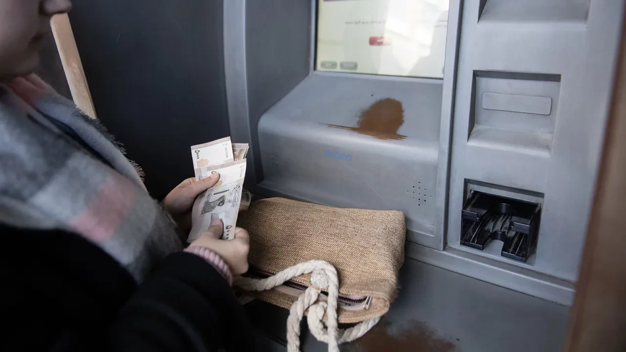 Suriye'de para birimi değişiyor