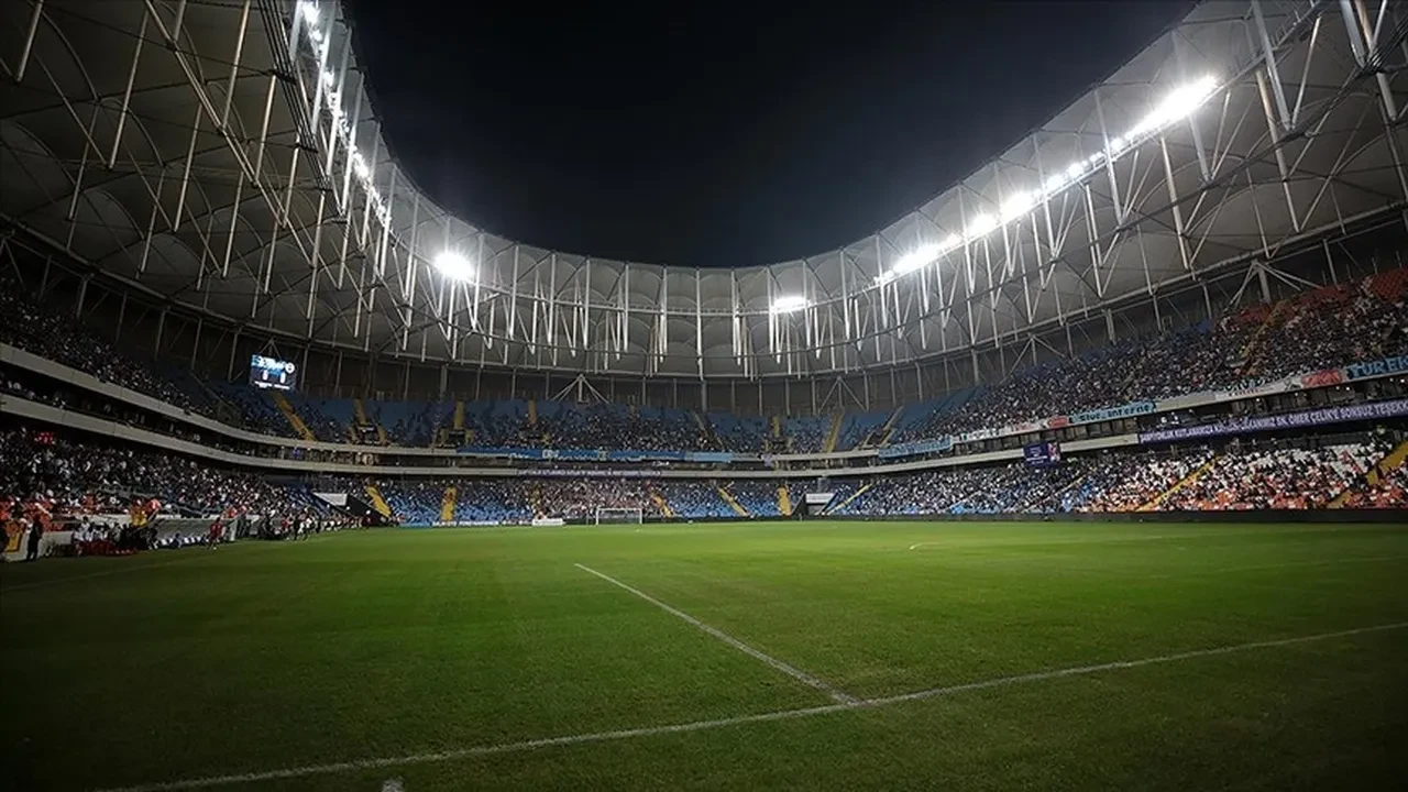 Dünyanın en büyük stadyumları belli oldu!  Pek çok ülke nüfusundan daha fazla insan sığıyor