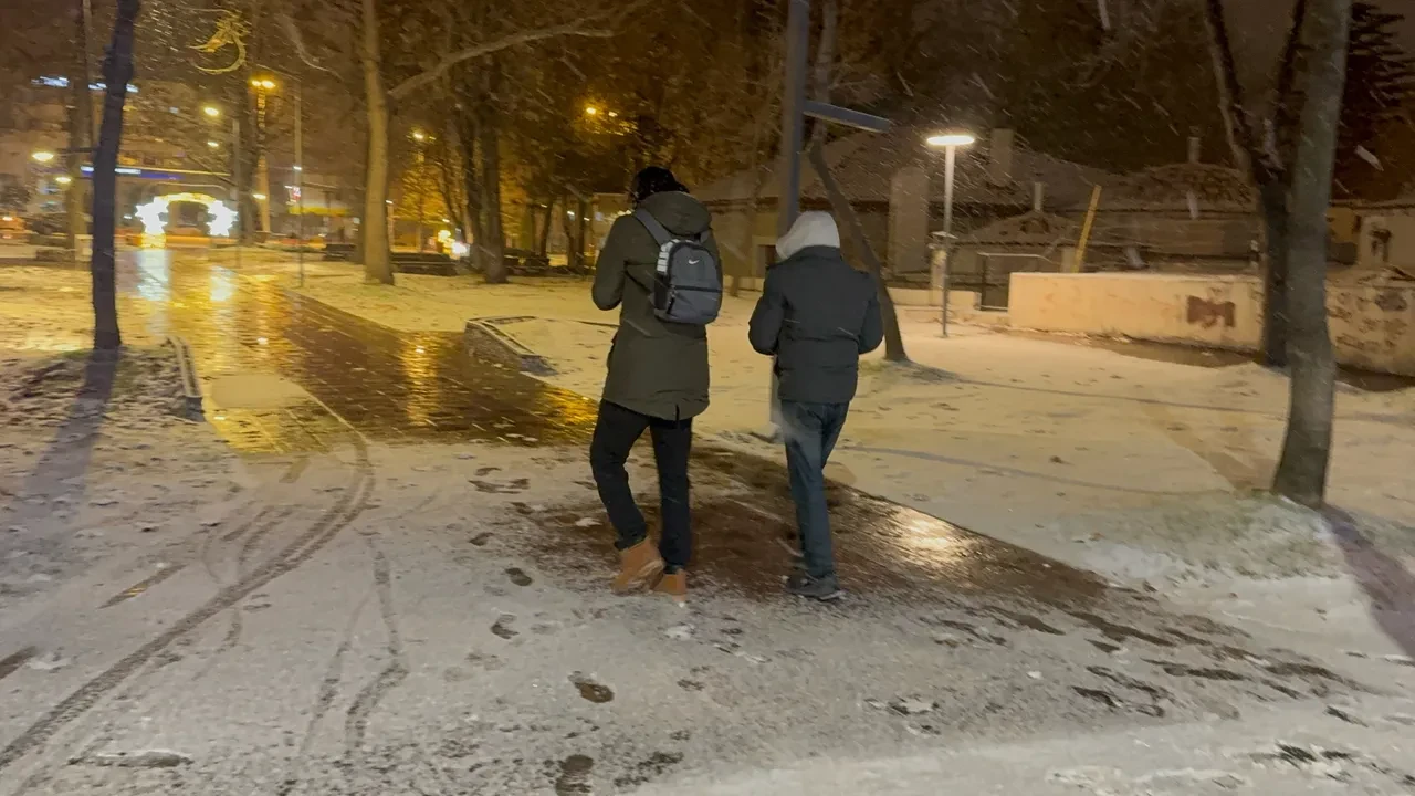 Meteoroloji'den 52 ilde kar yağışı uyarısı: Çığ, don ve buzlanmaya dikkat!