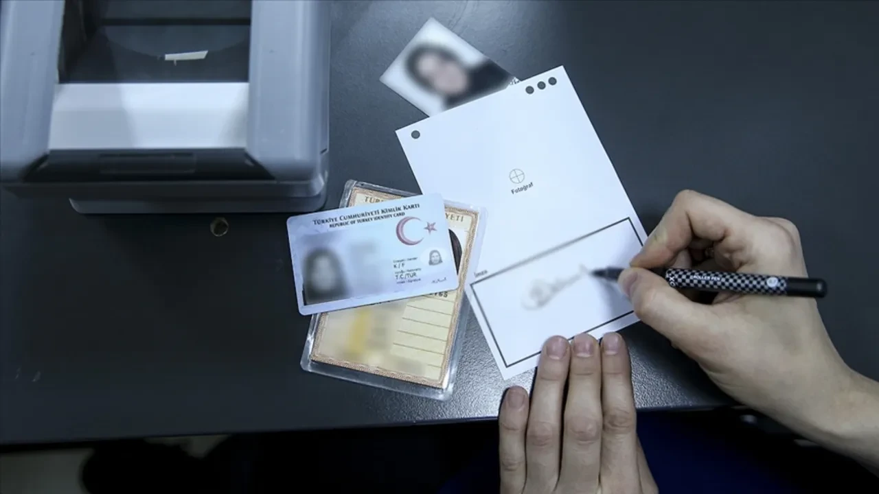 Nüfus müdürlüklerinde 'zam' sırası! Son 3 günde büyük yoğunluk