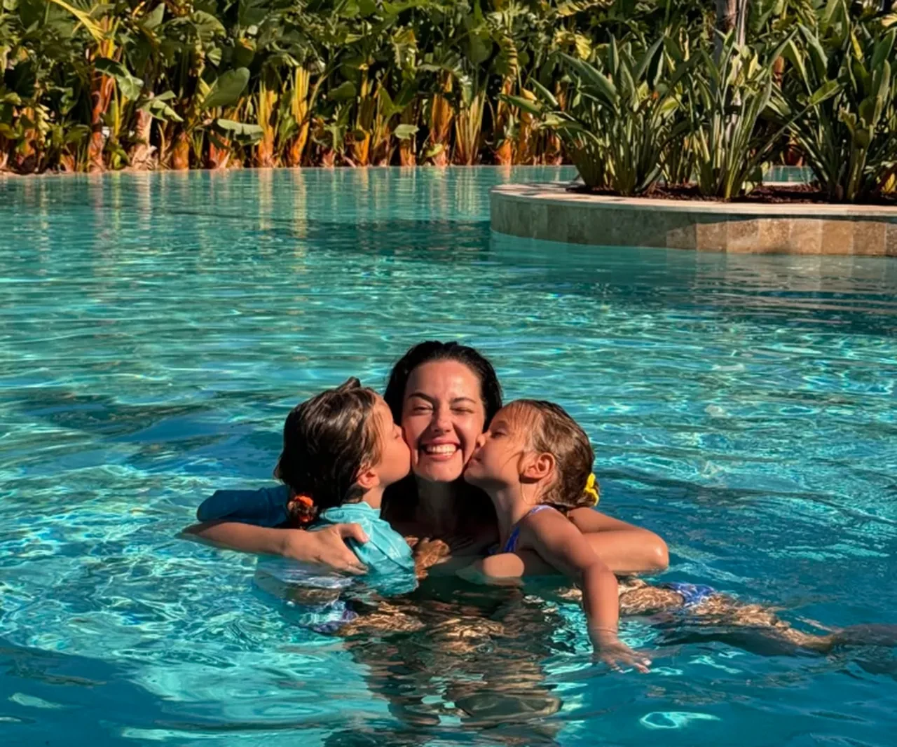 Pelin Akil "Resmi olarak boşanmadılar" sorusuna sert çıktı! Tavırları sosyal medyayı salladı