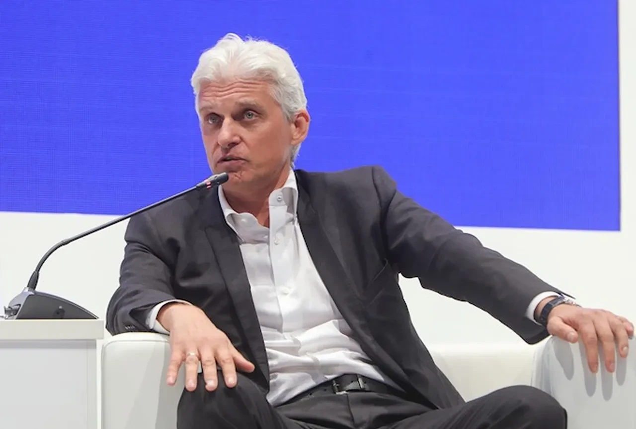 Savaştaki Rusya'da milyarderlerin sayısı nasıl arttı? Putin'in Rus zenginleri oyunu