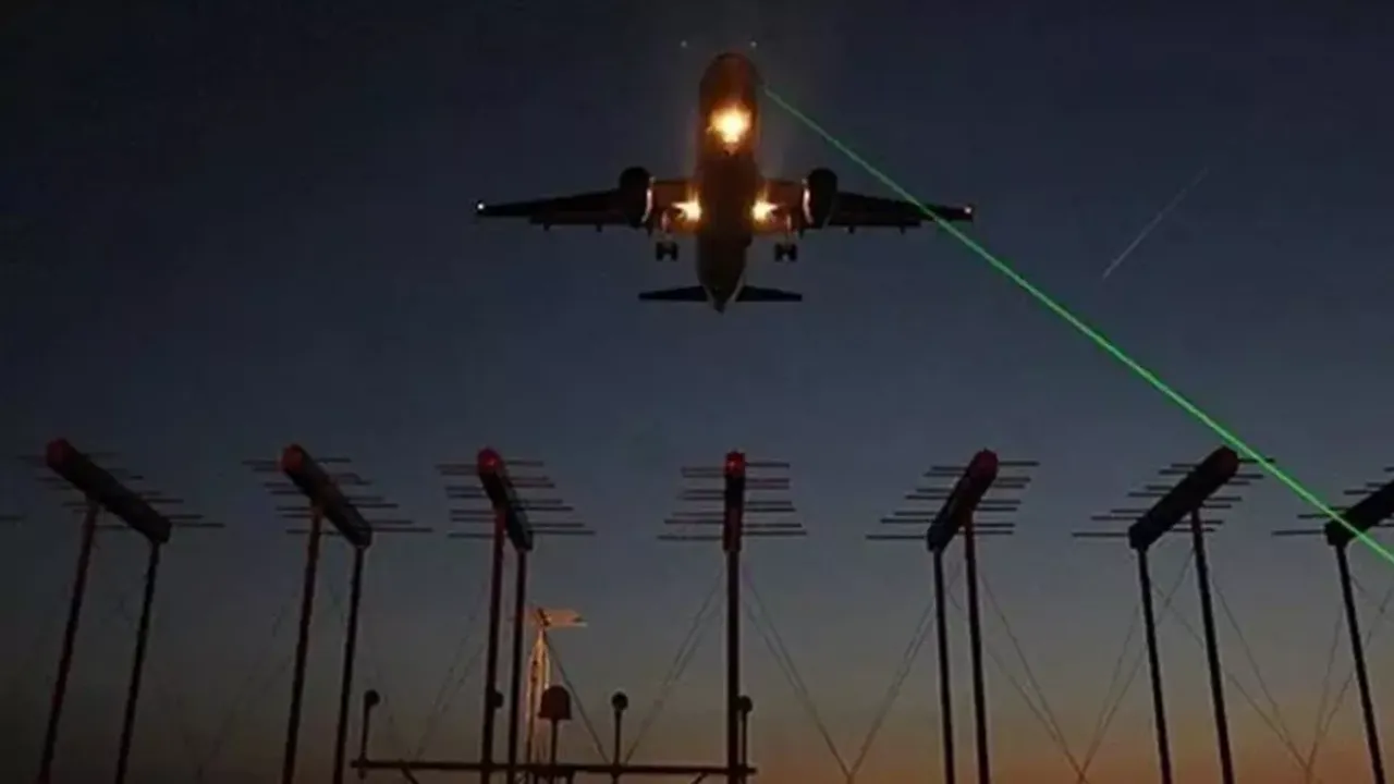 Sivil havacılık cezalarına zam! Uçakta sigara içen yandı: Karar Resmi Gazete'de