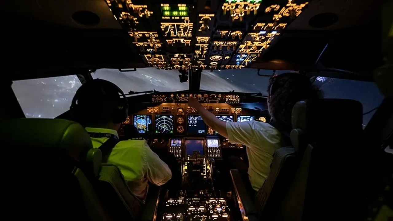 Sivil havacılık cezalarına zam! Uçakta sigara içen yandı: Karar Resmi Gazete'de