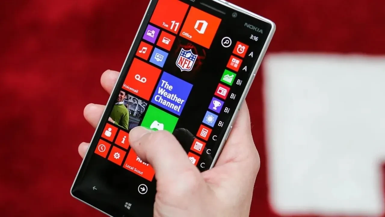 Windows Phone efsanesi geri dönebilir: Kullanıcılardan Microsoft'a toplu çağrı