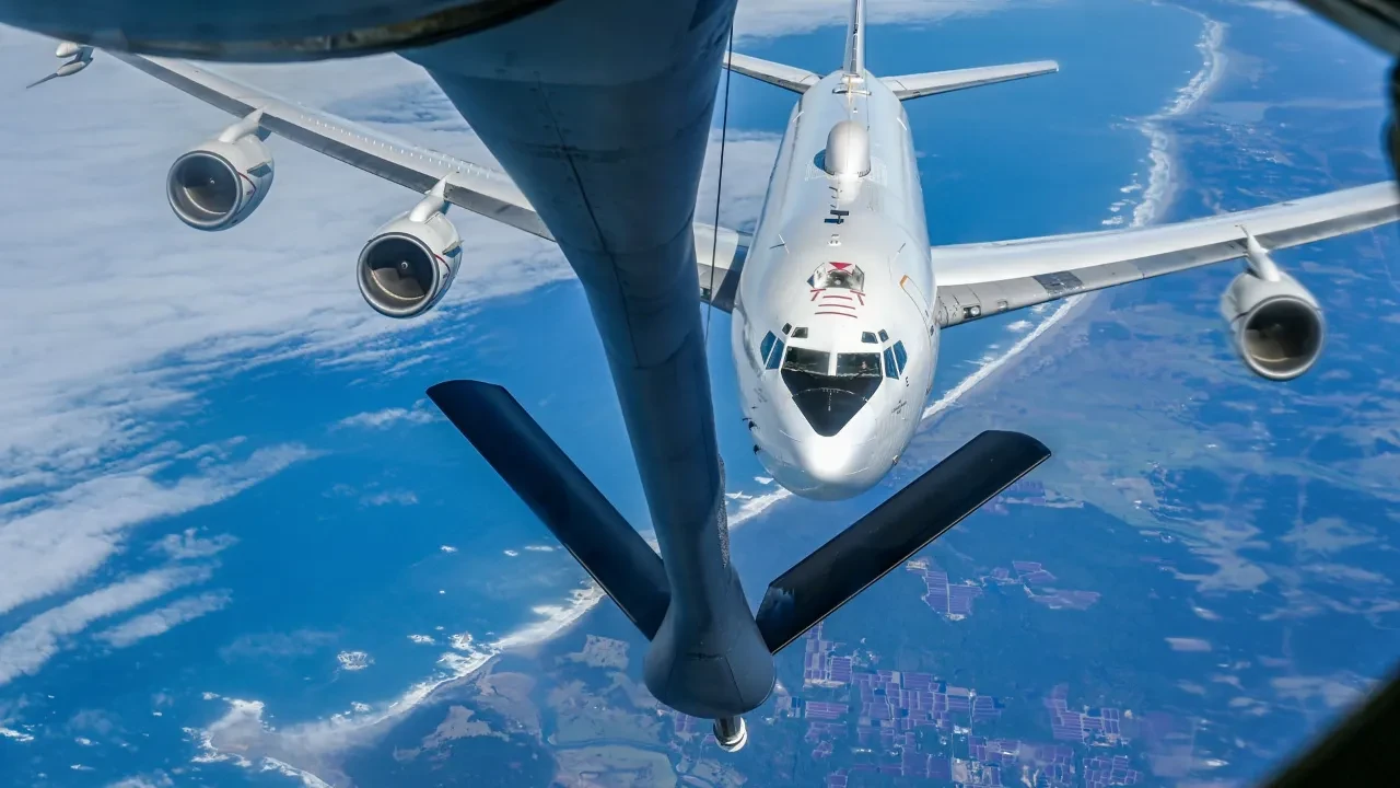 ABD'nin 'Kıyamet uçağı' havalandı ve radardan kayboldu! Zamanlama dikkat çekici