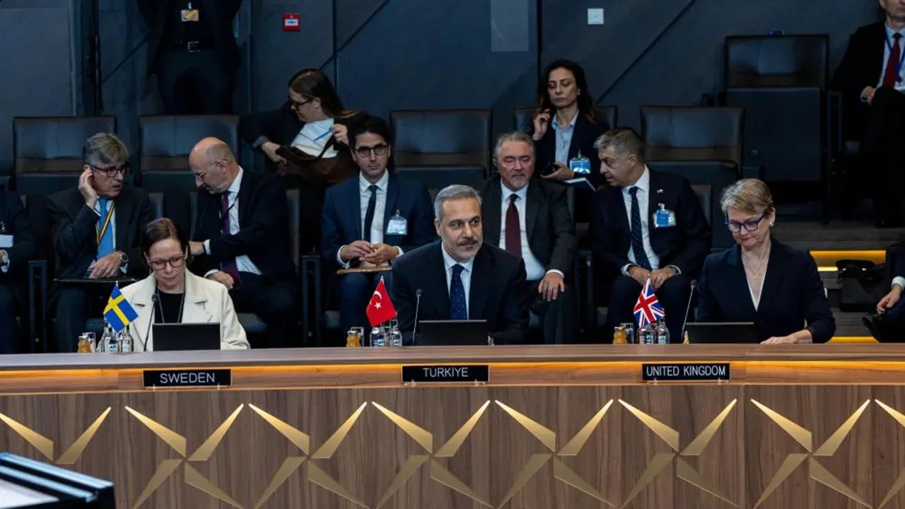 Bakan Hakan Fidan NATO Karargahı'nda: Dışişleri Bakanları Toplantısı'nda gündem Rusya ve Ukrayna