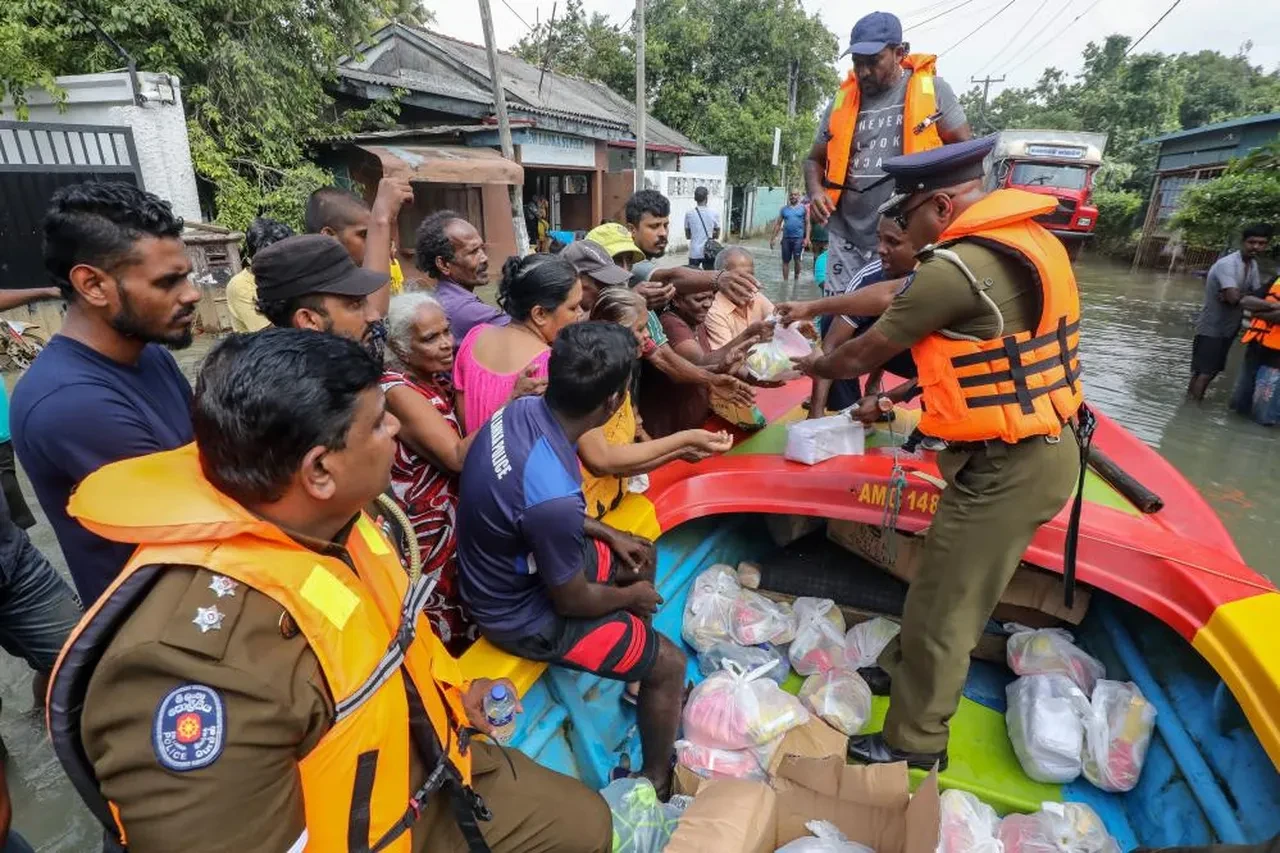 Can kaybı 1400'ü aştı: 3 ülkede hala çok sayıda kişi kayıp 