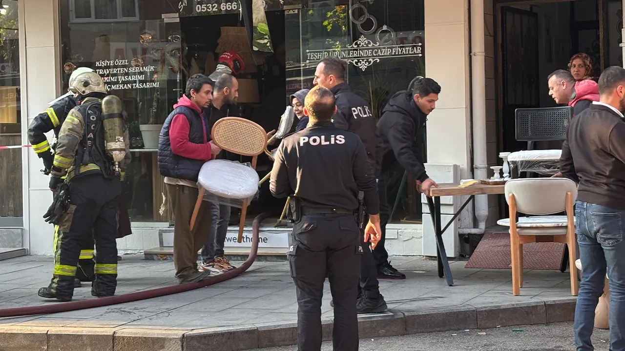 Depoda başlayan yangın korku dolu anlar yaşattı