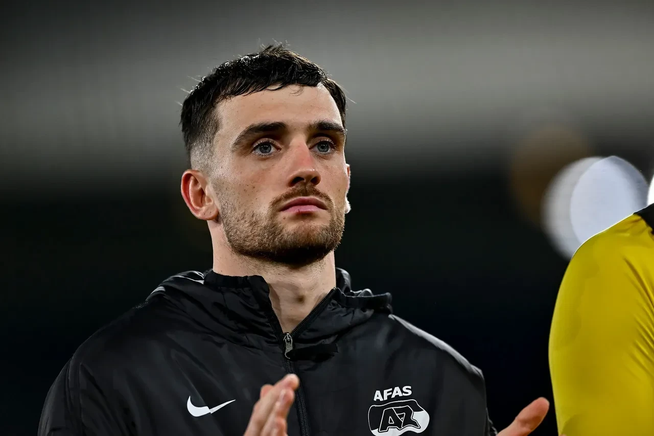 Fenerbahçe'de rota yeniden hesaplanıyor: En-Nesyri gidiyor! 'Kahraman golcü' geliyor