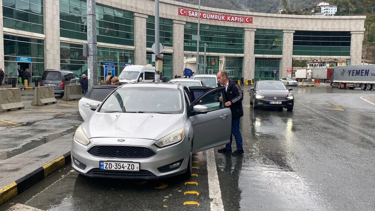 Gürcistan'dan Türk vatandaşları için yeni karar! Artık kimlik ve pasaport ile girilemeyecek: 1 Ocak'ta başlıyor 