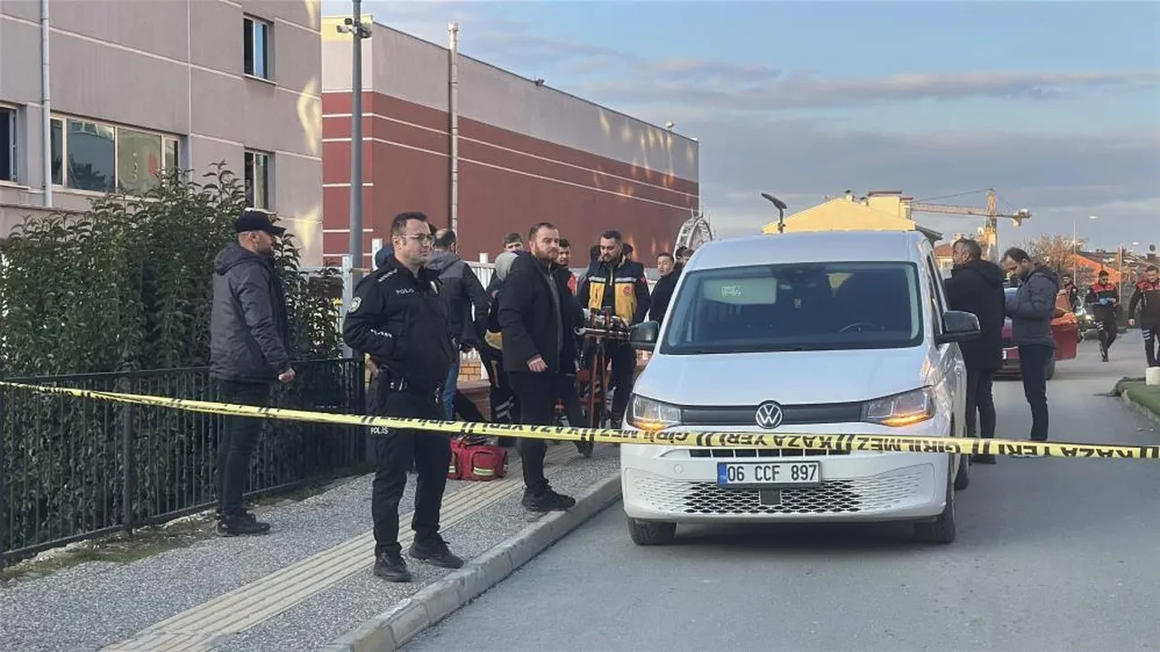 Kastamonu'da güpegündüz sokakta kovaladığı kişiye tüfekle ateş etti